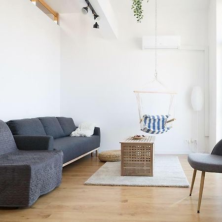 Timegoesslow Cozy Attic City Center Тихи Екстер'єр фото